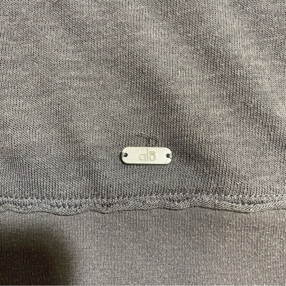 alo 2010 hooded longsleeve top size medium - Picture 8 of 11